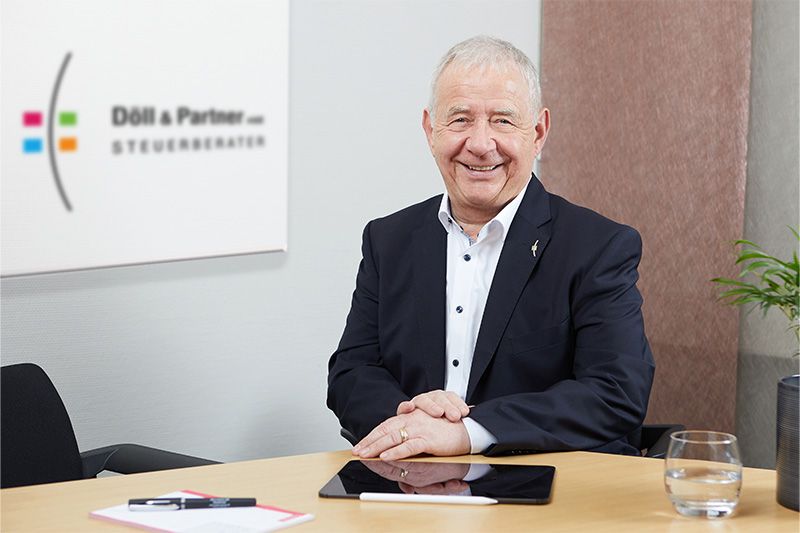 Diplom-Betriebswirt Manfred Döll, Steuerberater, Lauterbach